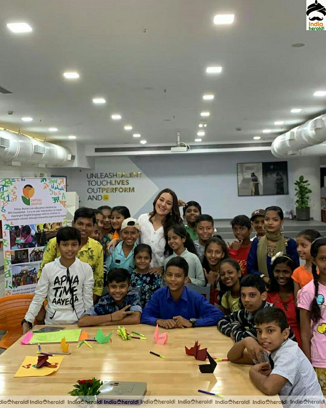 Sonakshi Sinha Bonded With Children At An NGO