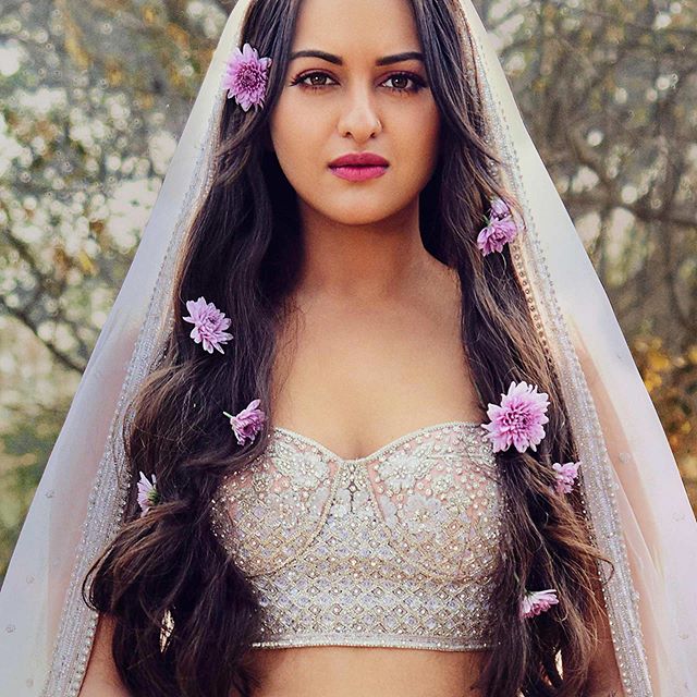 Sonakshi Sinha New Stills