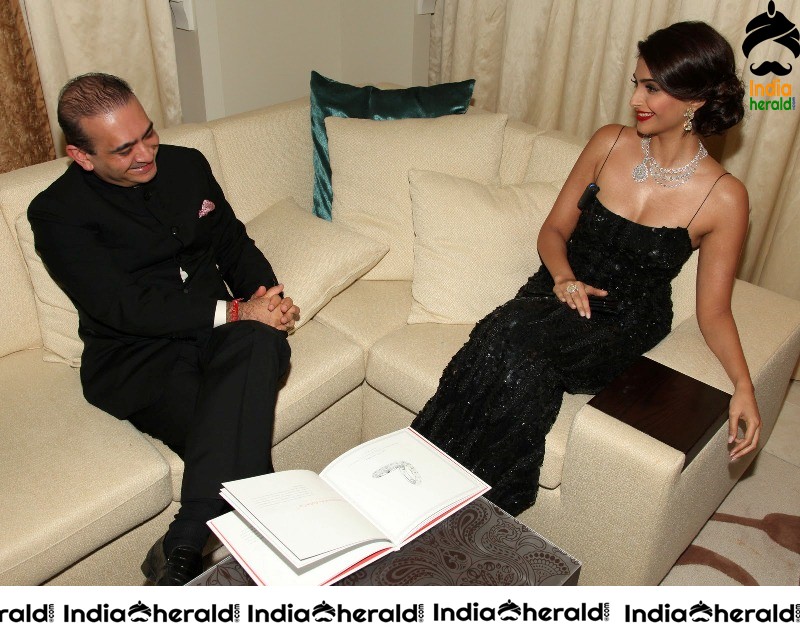 Sonam Kapoor Hot Photos Collection Set 3