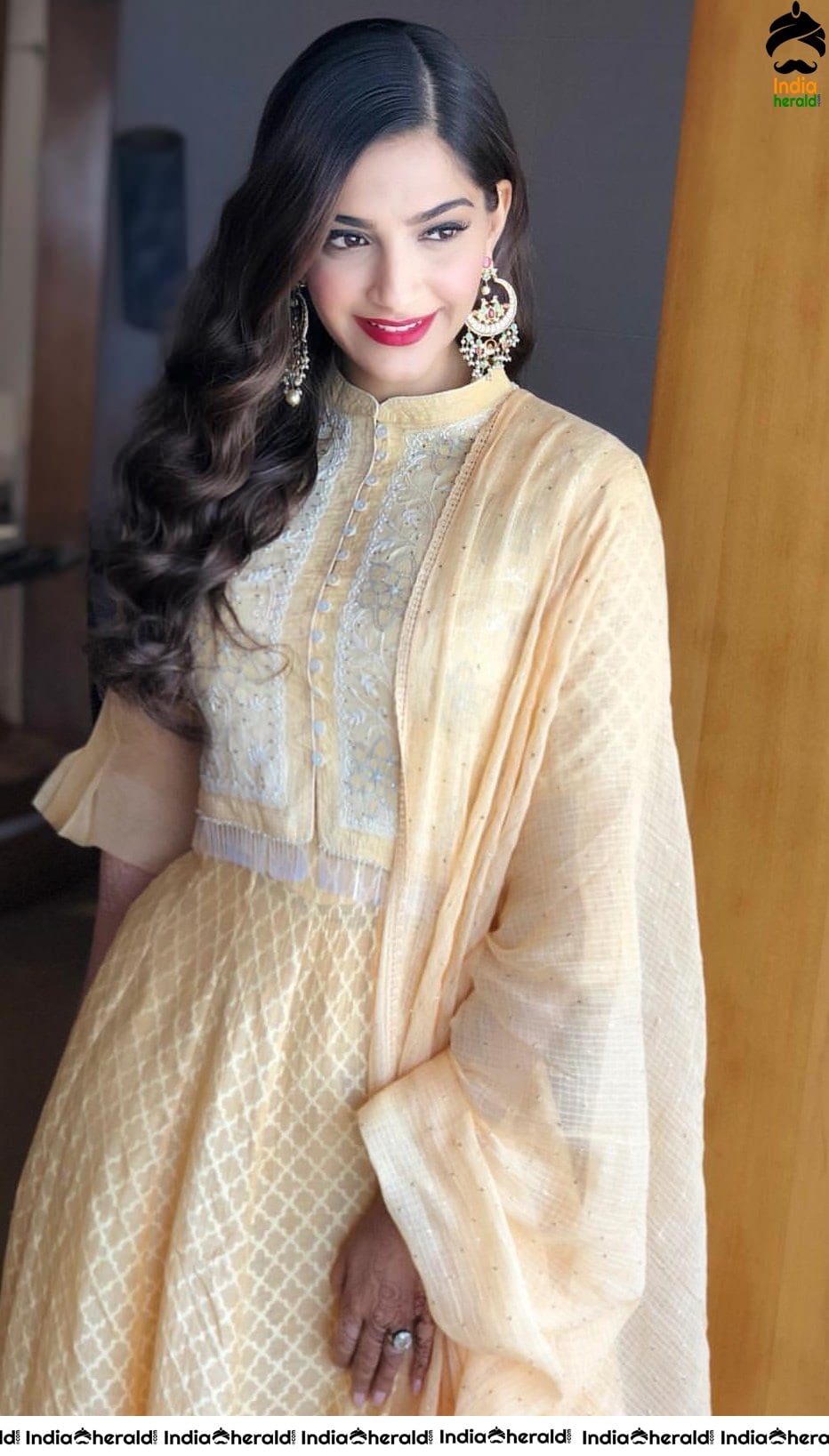 Sonam Kapoor Hot Photoshoot Clicks Set 1