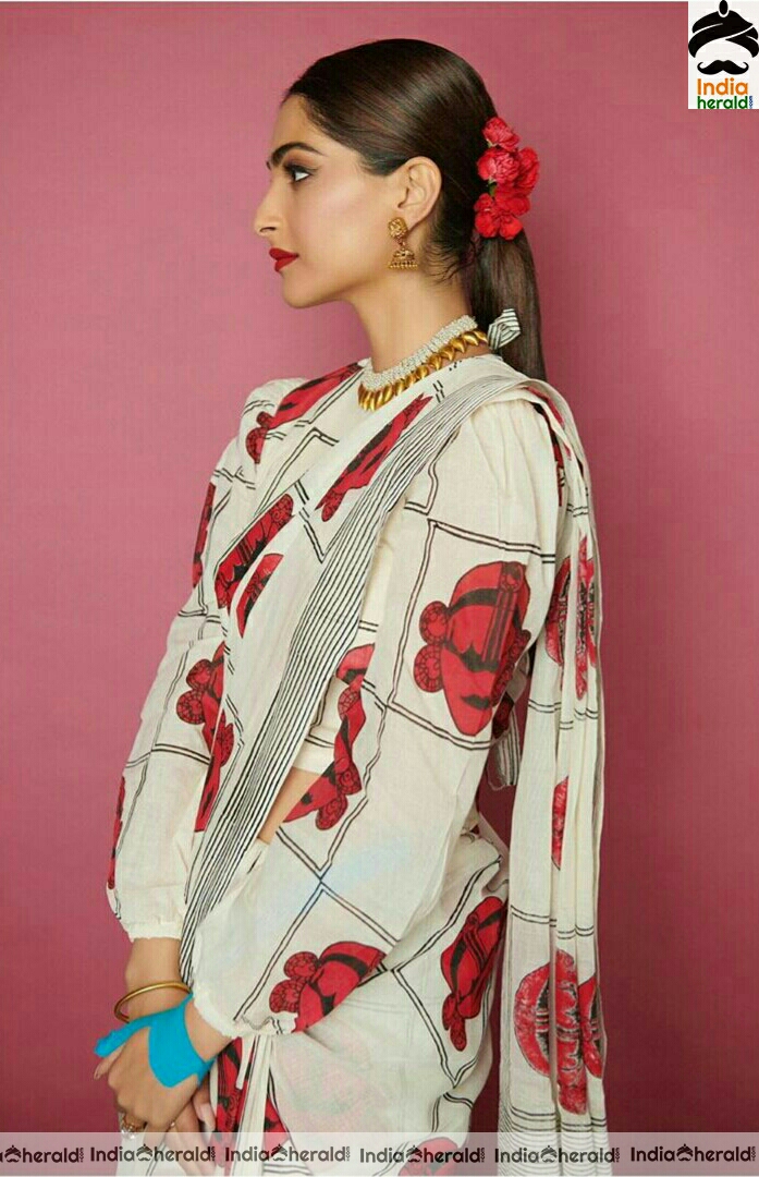 Sonam kapoor Latest White And Red Saree Stills