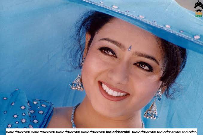 Soundarya Cute Photos Collection