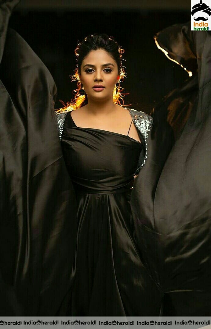 Sree Mukhi killing it in Black with her killer looks