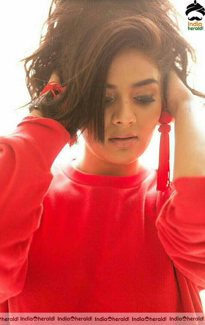 Sree mukhi Latest Funky Red Dress Stills