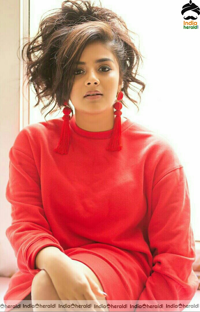 Sree mukhi Latest Funky Red Dress Stills