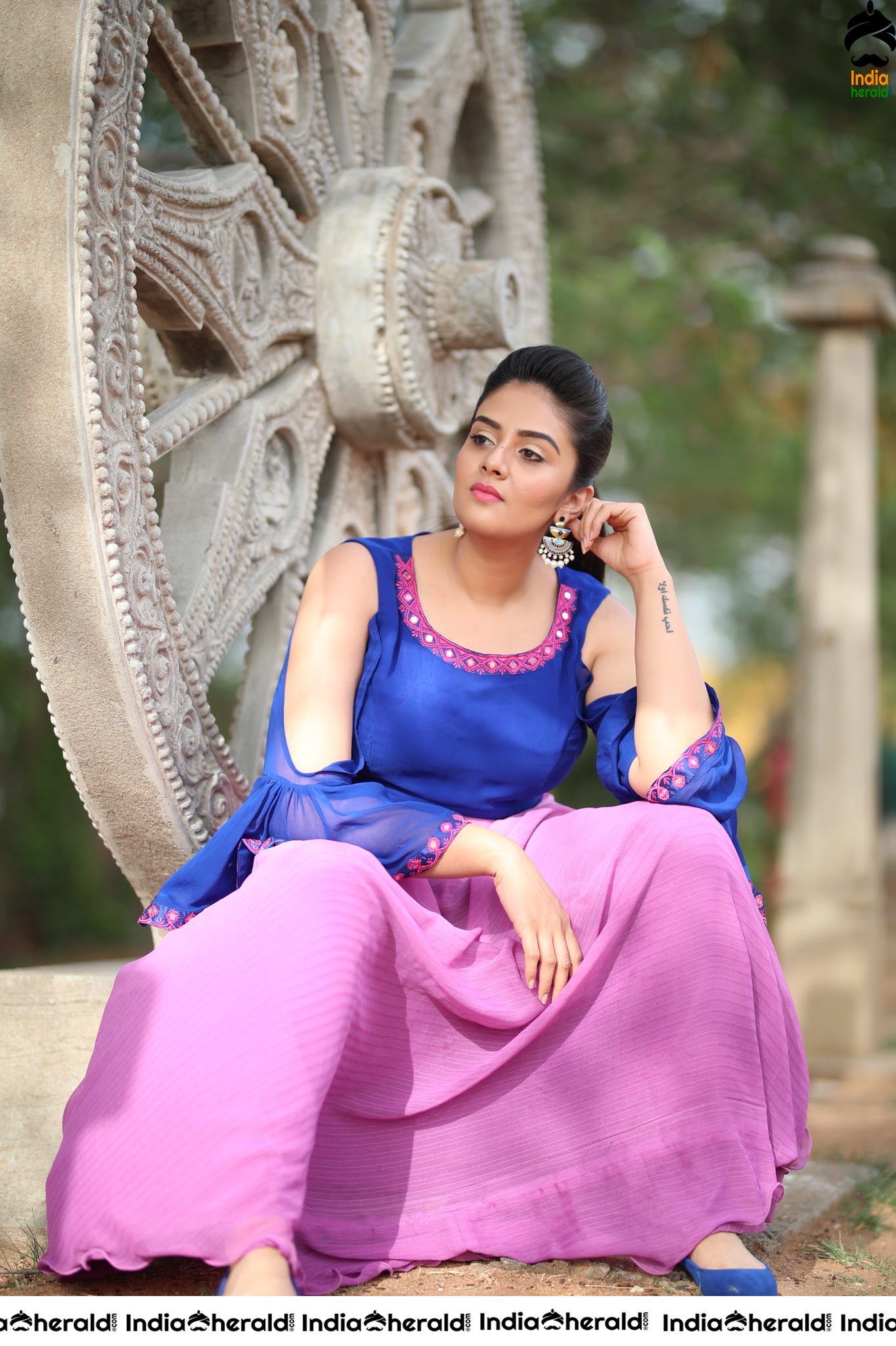Sreemukhi Latest Mesmerizing Photoshoot Set 2