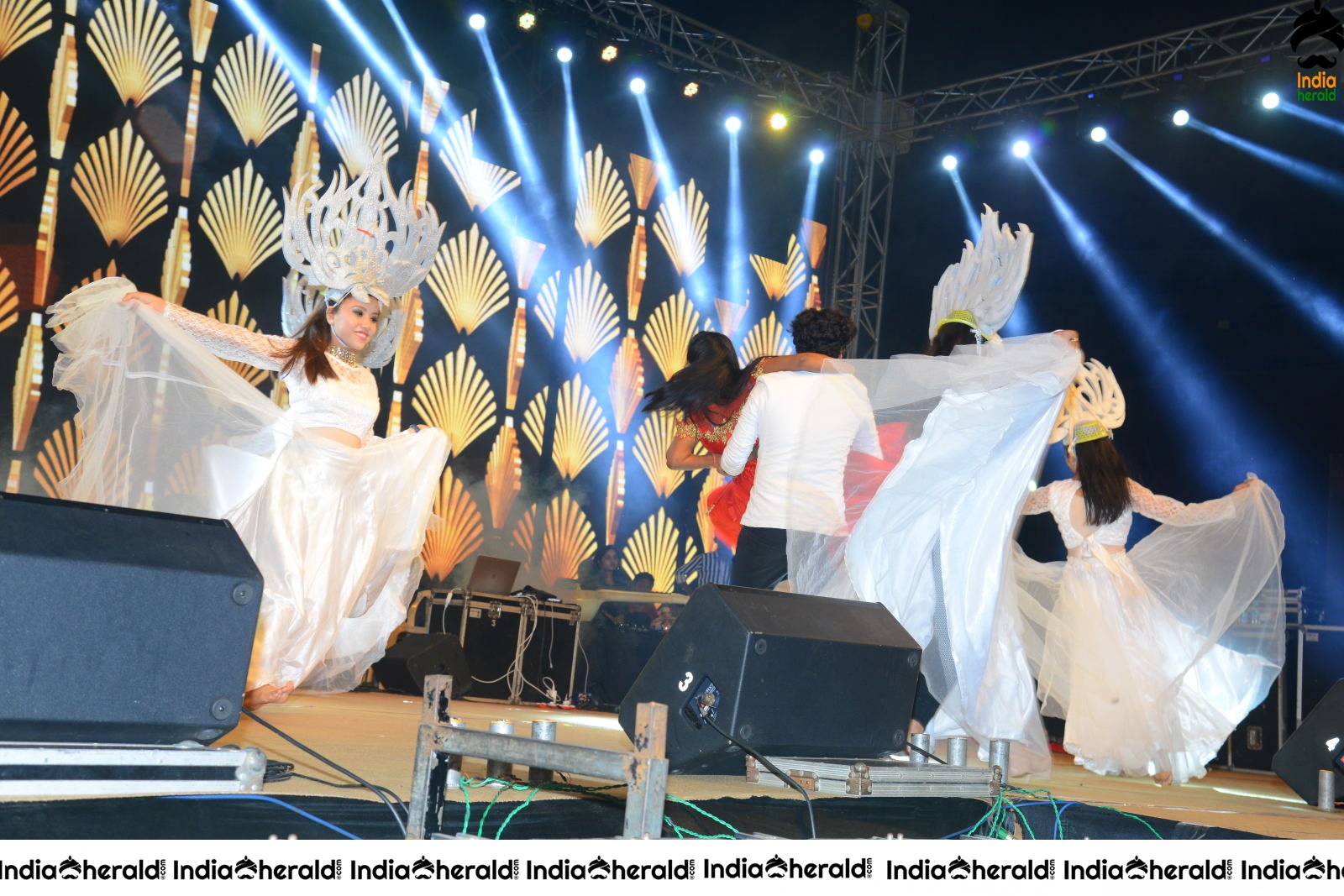 Sreemukhi On the stage during AV Success celebrations Set 2