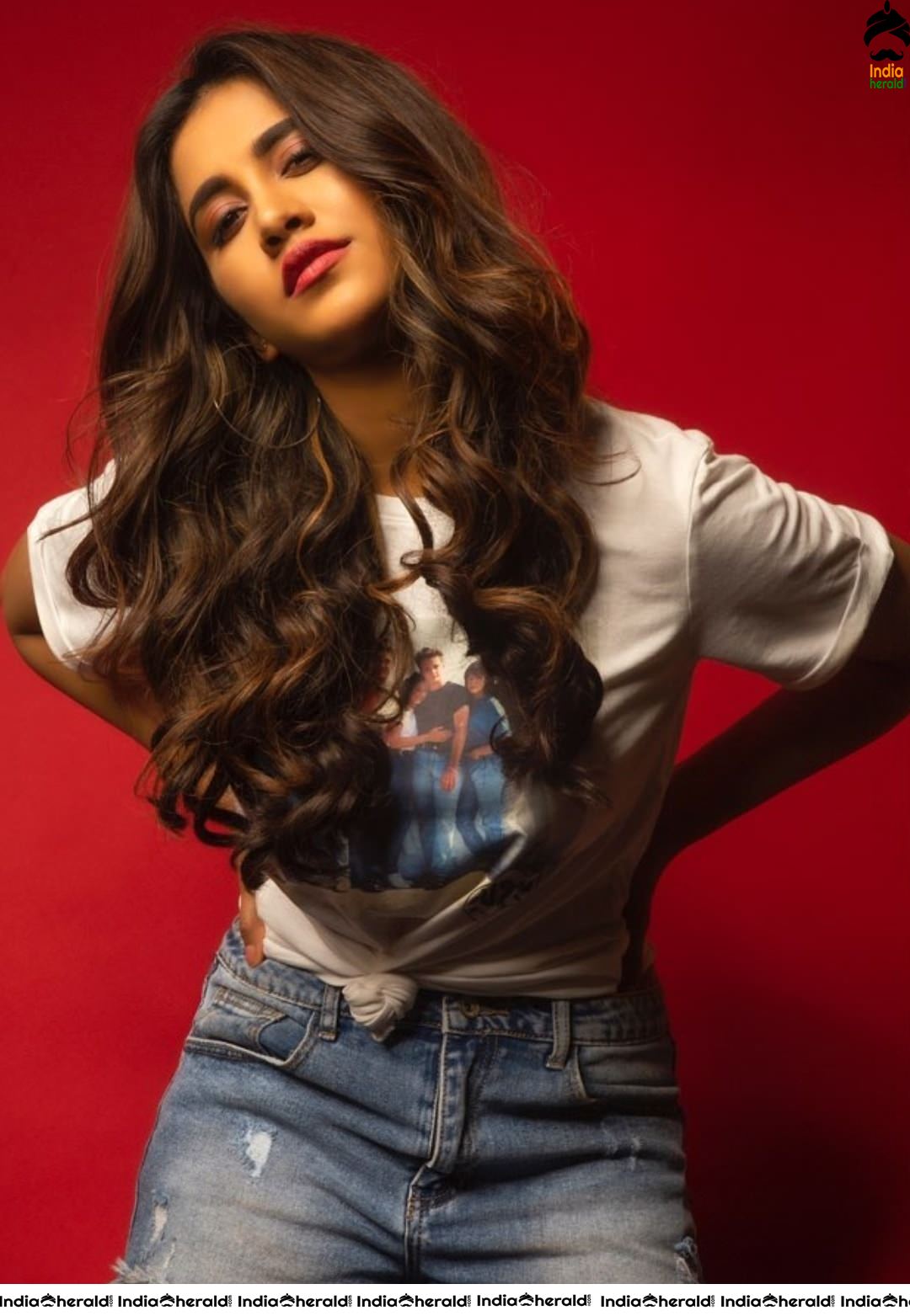 Stunning New Red Hot Clicks of Nabha Natesh