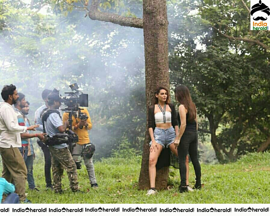Sunny Leone And Mandana Karimi During An On Location Shoot