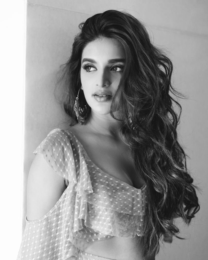 Super Hot Beauty Nidhhi Agerwal Latest Pictures