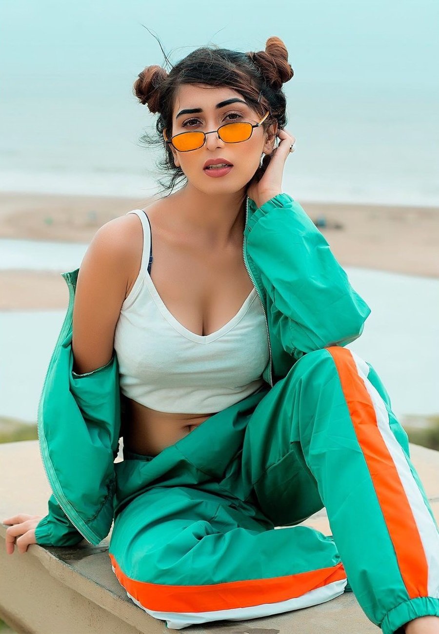 Super Hot Ruma sharma Latest Pictures