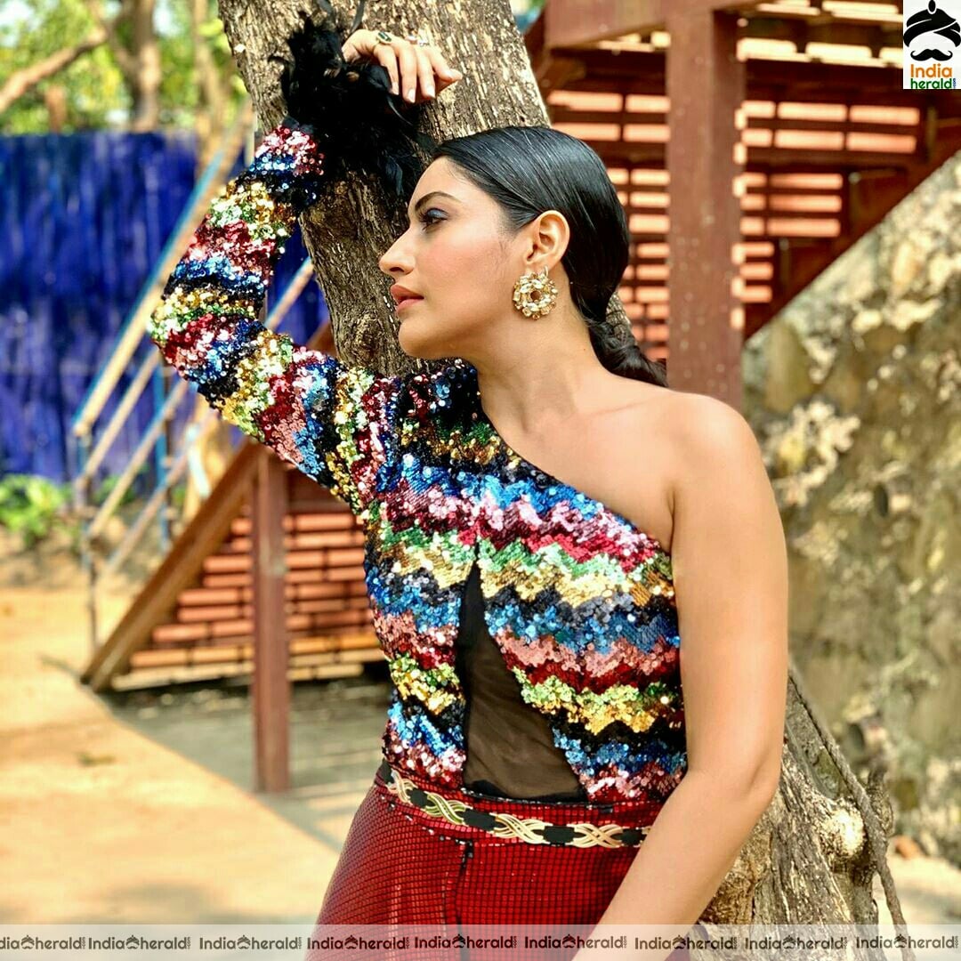 Surbhi Chandna Latest Hot Glitter Dress Stills