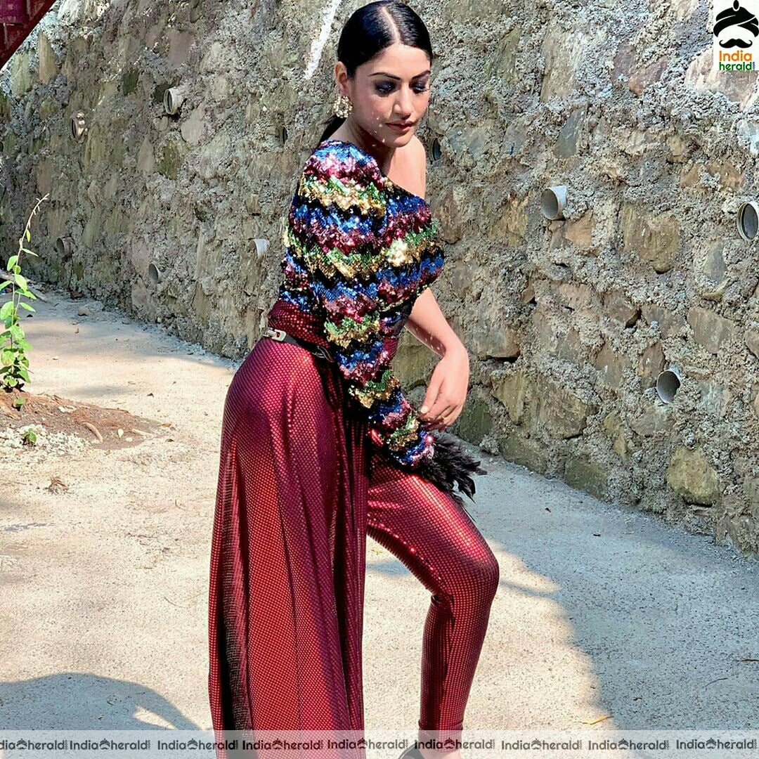 Surbhi Chandna Latest Hot Glitter Dress Stills