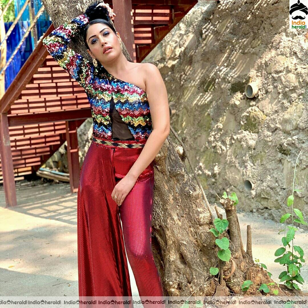 Surbhi Chandna Latest Hot Glitter Dress Stills
