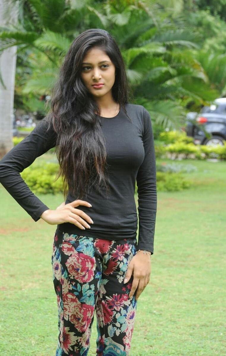 Sushma Raj Spicy Hot In Tight Black Dress