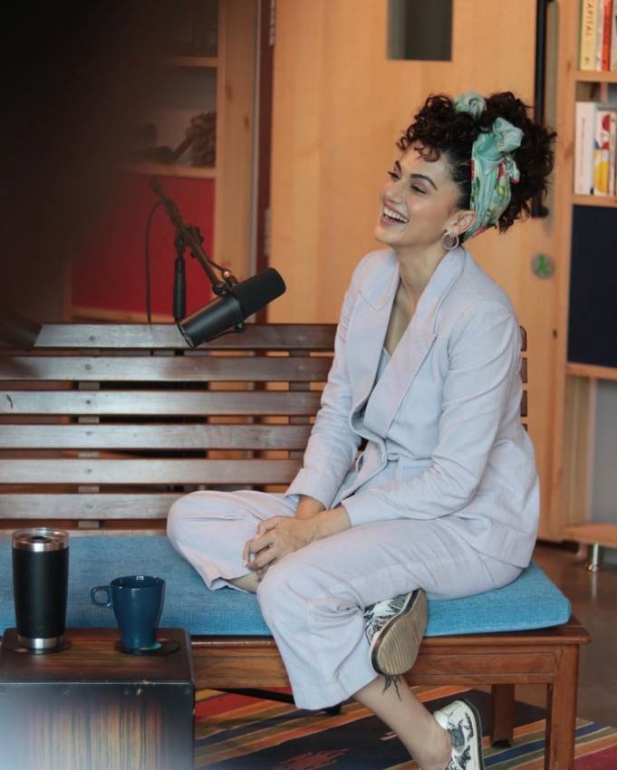 Taapsee Latest Sizzling Photoshoot Stills