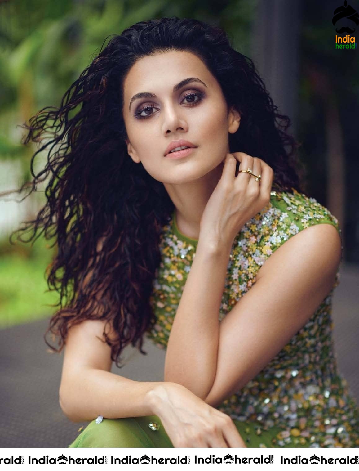 Taapsee Latest Stunning Photoshoot Pics