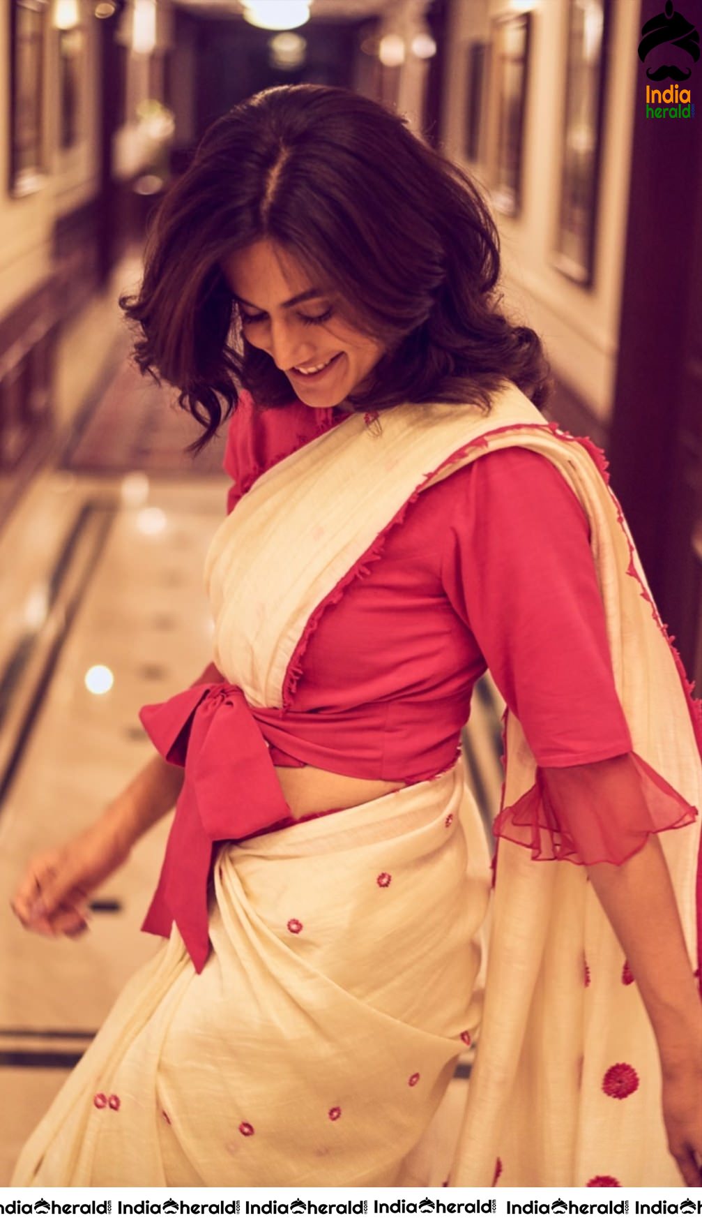 Taapsee Recent Mesmerizing Photoshoot which will blow you down with her Cuteness
