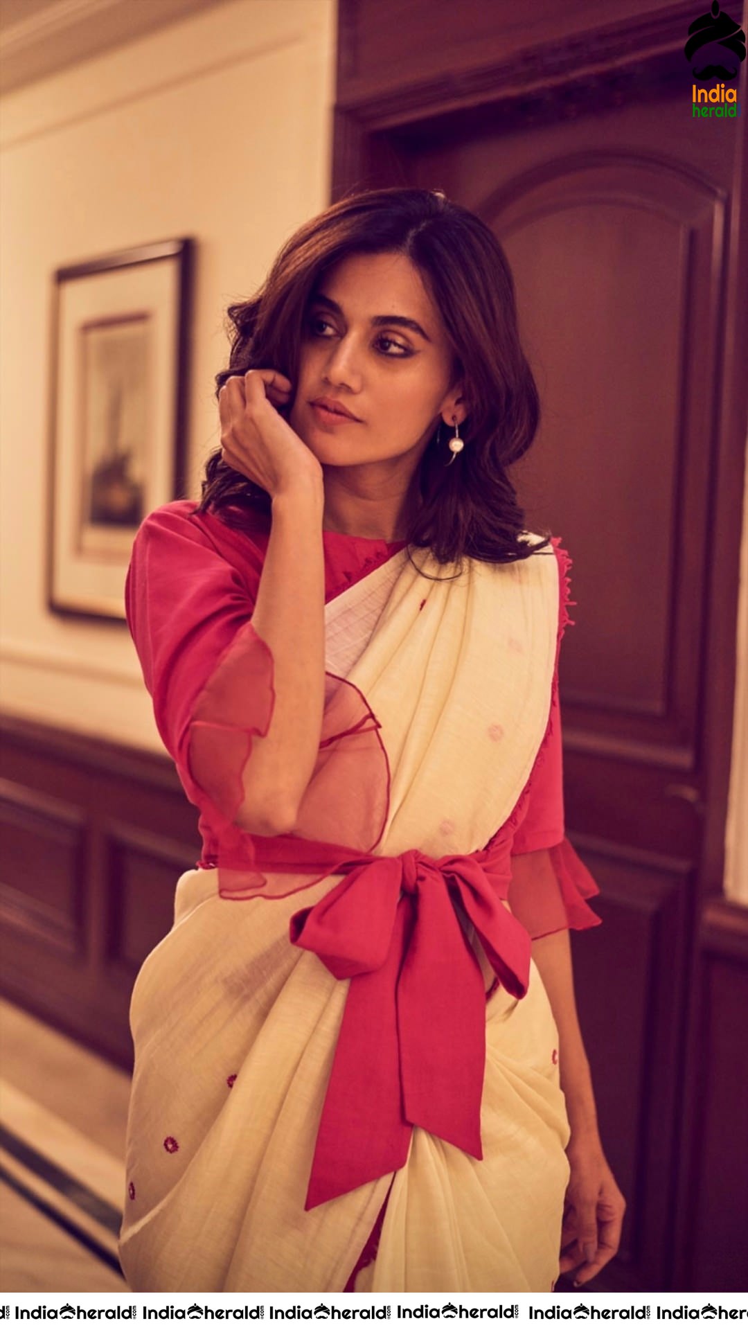 Taapsee Recent Mesmerizing Photoshoot which will blow you down with her Cuteness