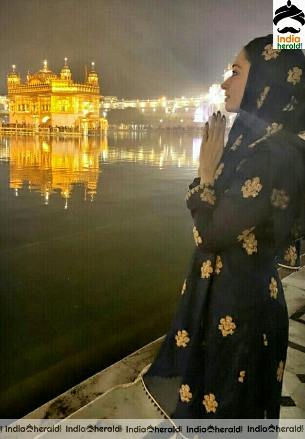Tamanna at Amritsar Golden Temple