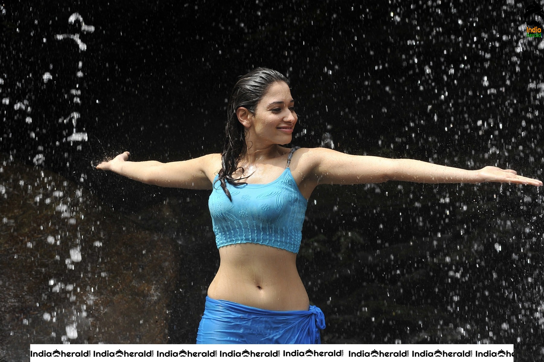 Tamanna Shows her Hot Expressions and Lustful Assets in these Photos Set 5