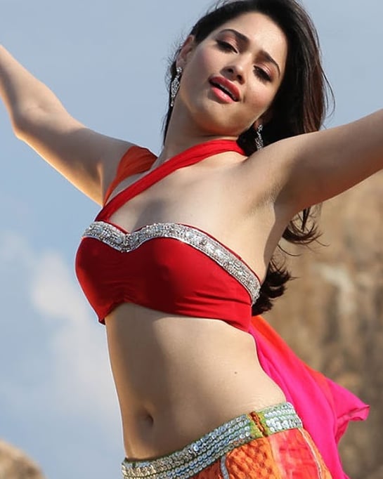 Tamannaah Bhatia Gets Hot With Chay