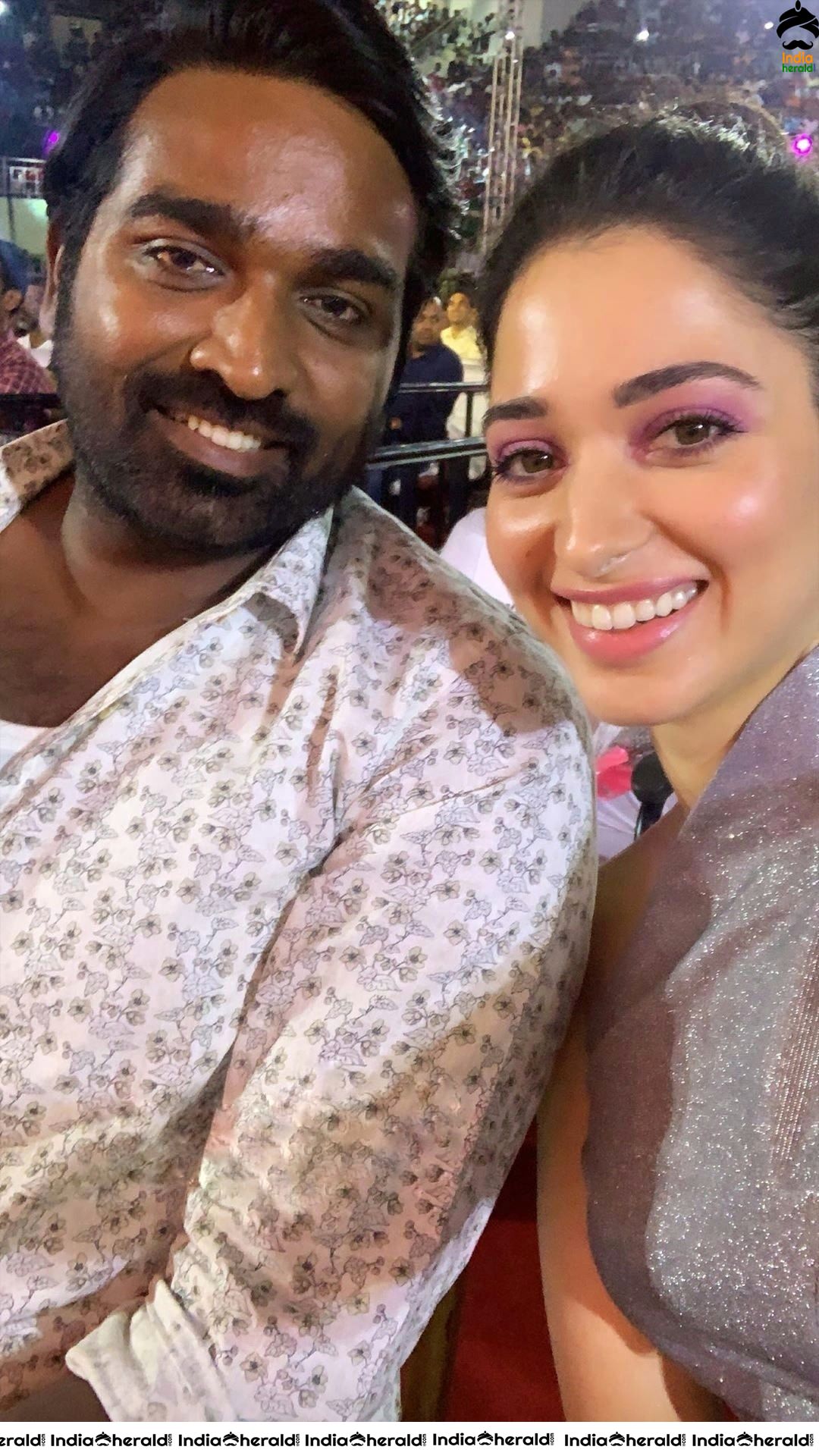 Tamannaah has a Fan Girl Moment as she took Selfies with Stalwarts in the Film Industry