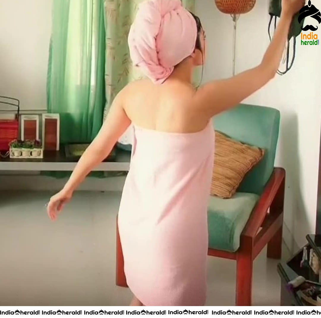 Tamannaah Hot After Bath Clicks to spice your weekend