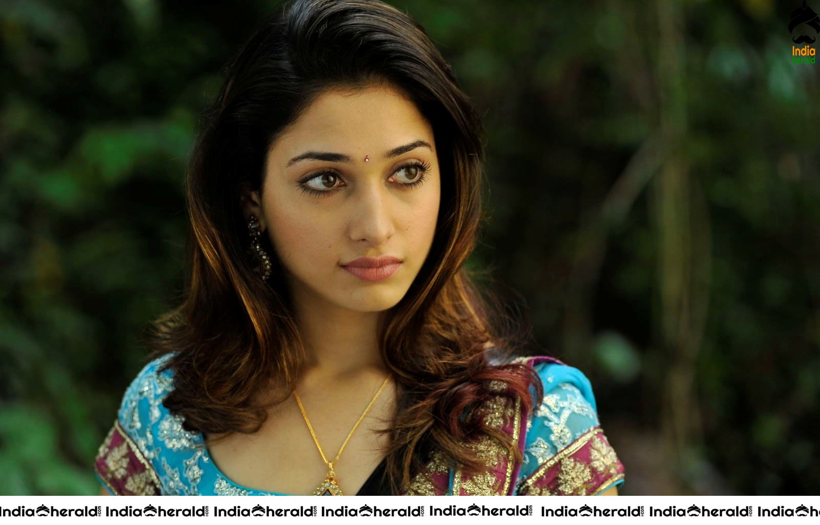 Tamannaah Hot Photos from Racha Set 2