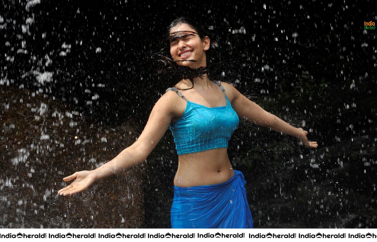 Tamannaah Hot Photos from Racha Set 2