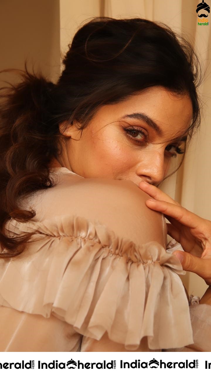 Tanya Hope Latest Hot Photoshoot Clicks