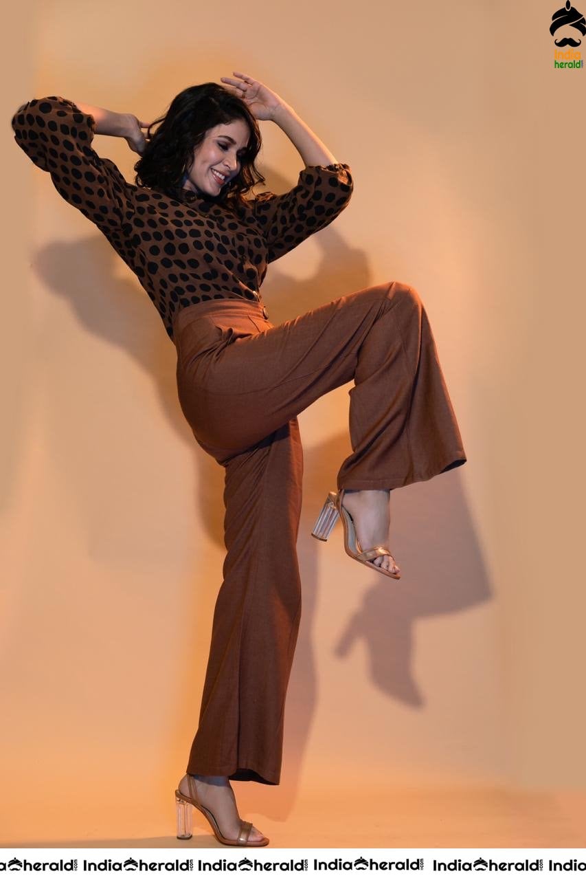 Tempting and Attractive Lavanya Tripathi Hot Recent Photoshoot Set 3