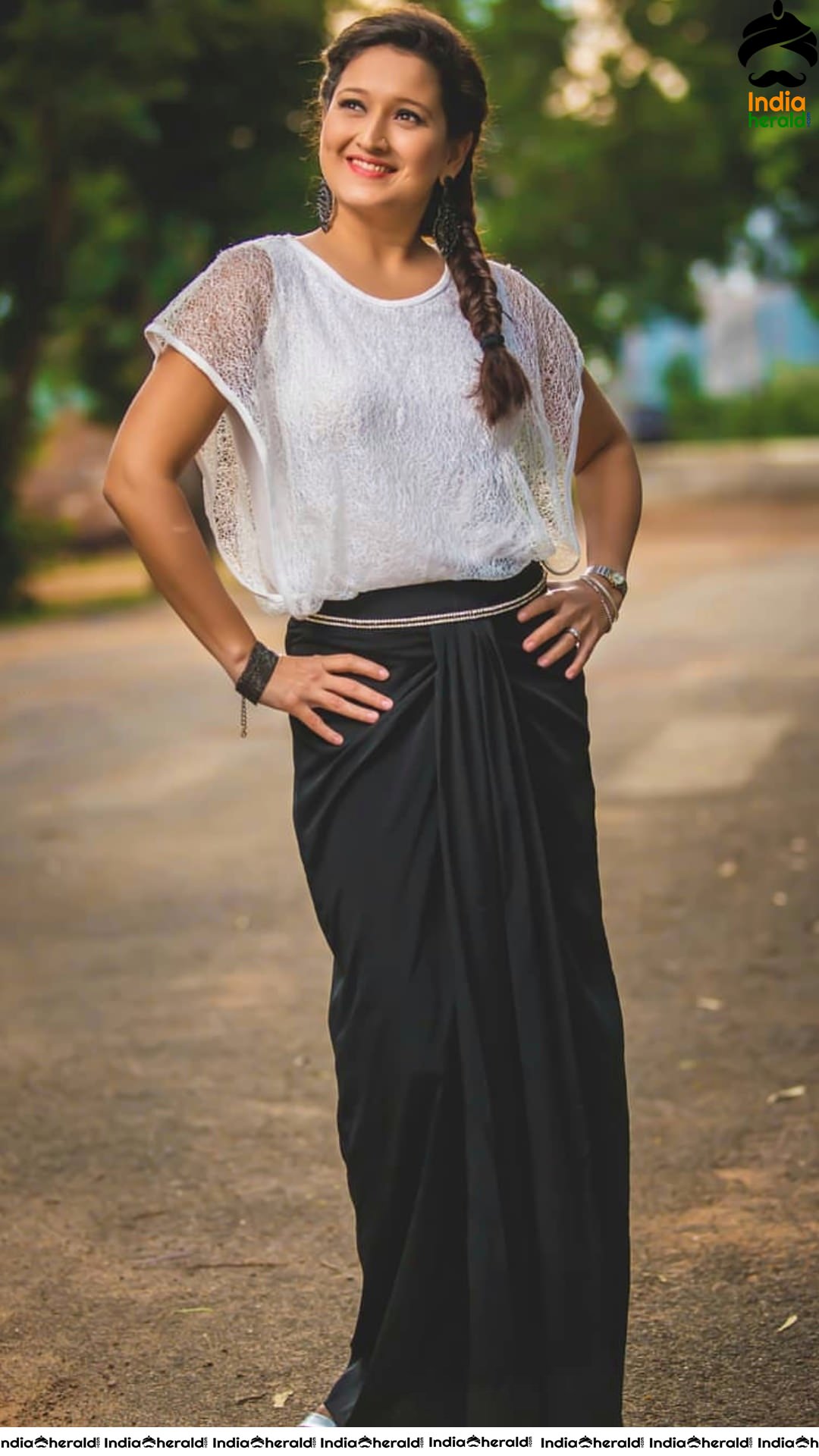 The Evergreen Dimple Beauty Laila Latest Photos