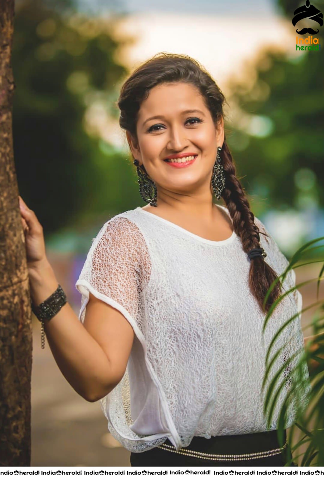 The Evergreen Dimple Beauty Laila Latest Photos