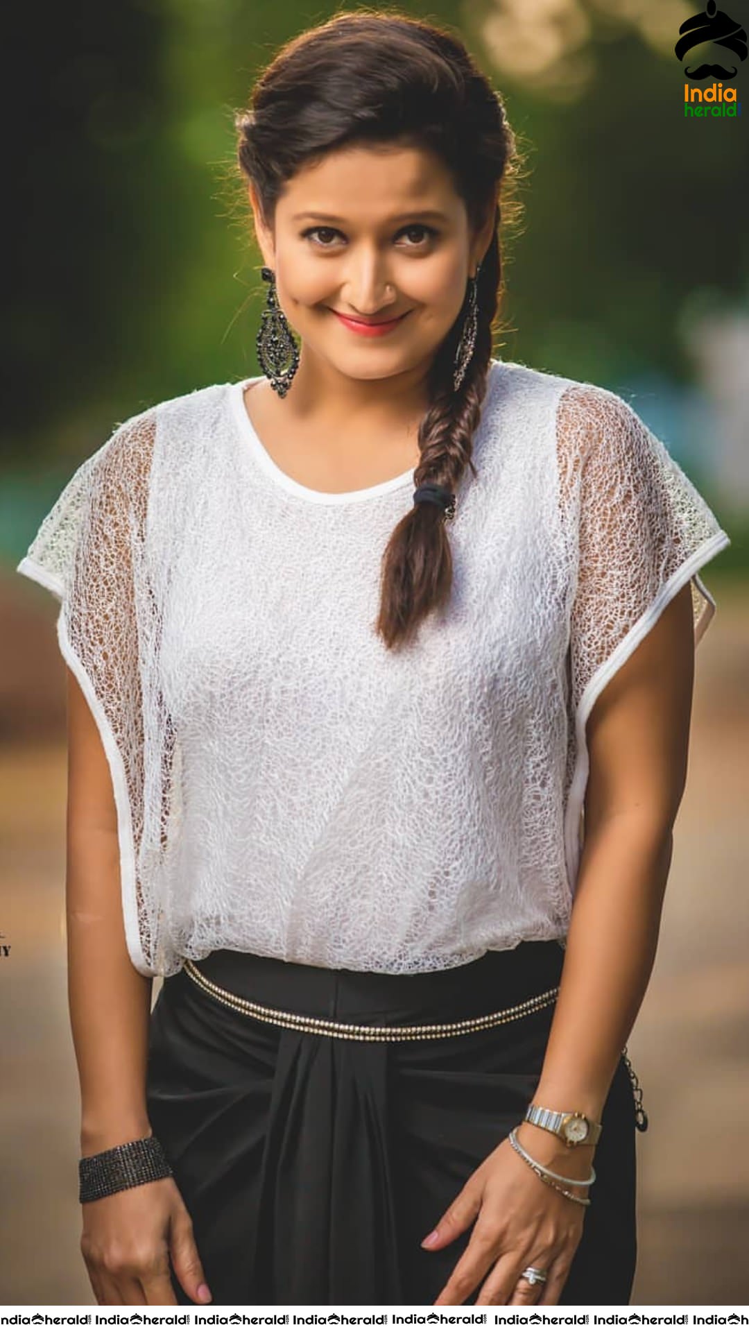 The Evergreen Dimple Beauty Laila Latest Photos