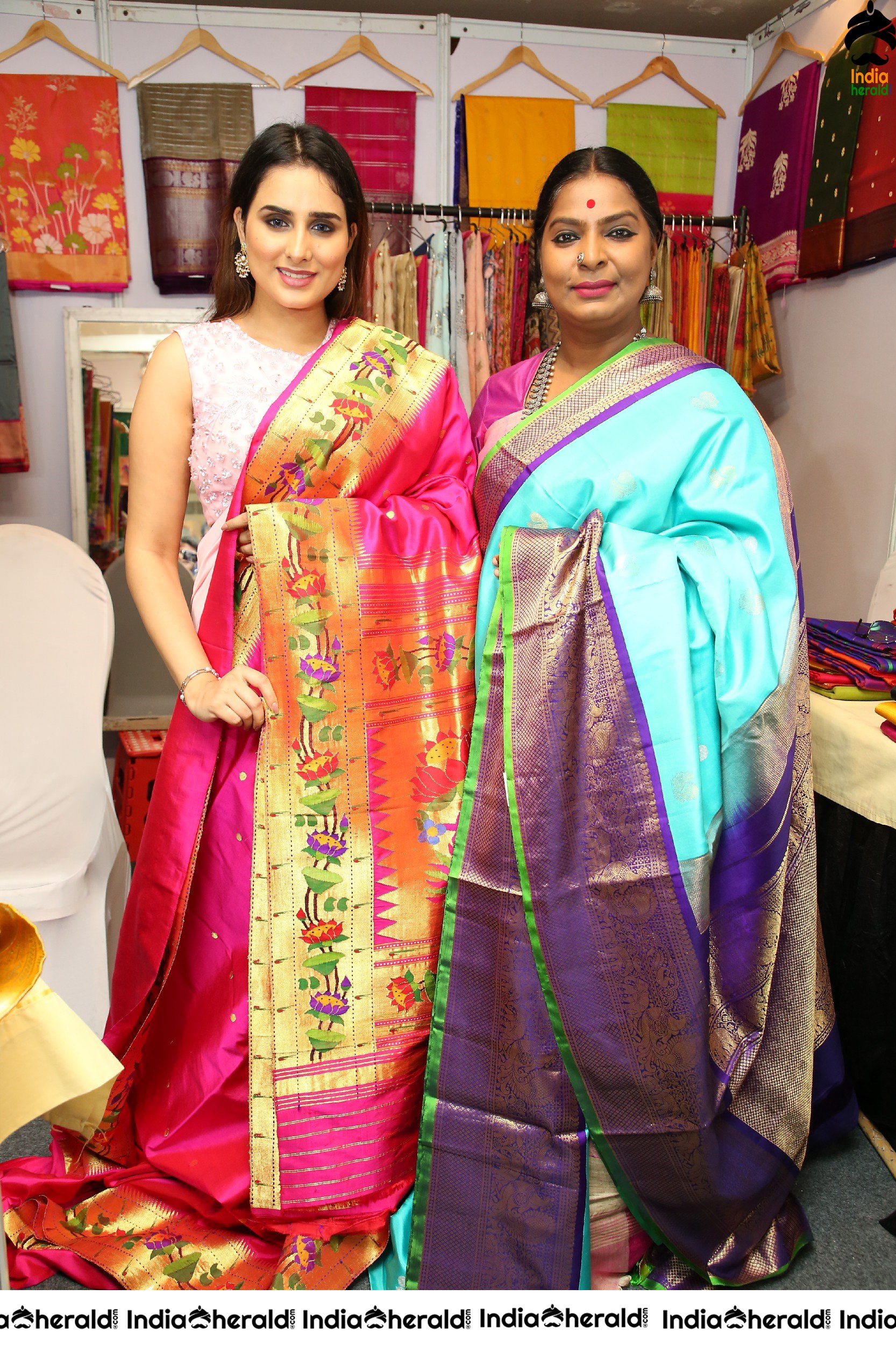 Tollywood Actress Nikitha inaugurates Melodrama Designer Expo at Taj Krishna