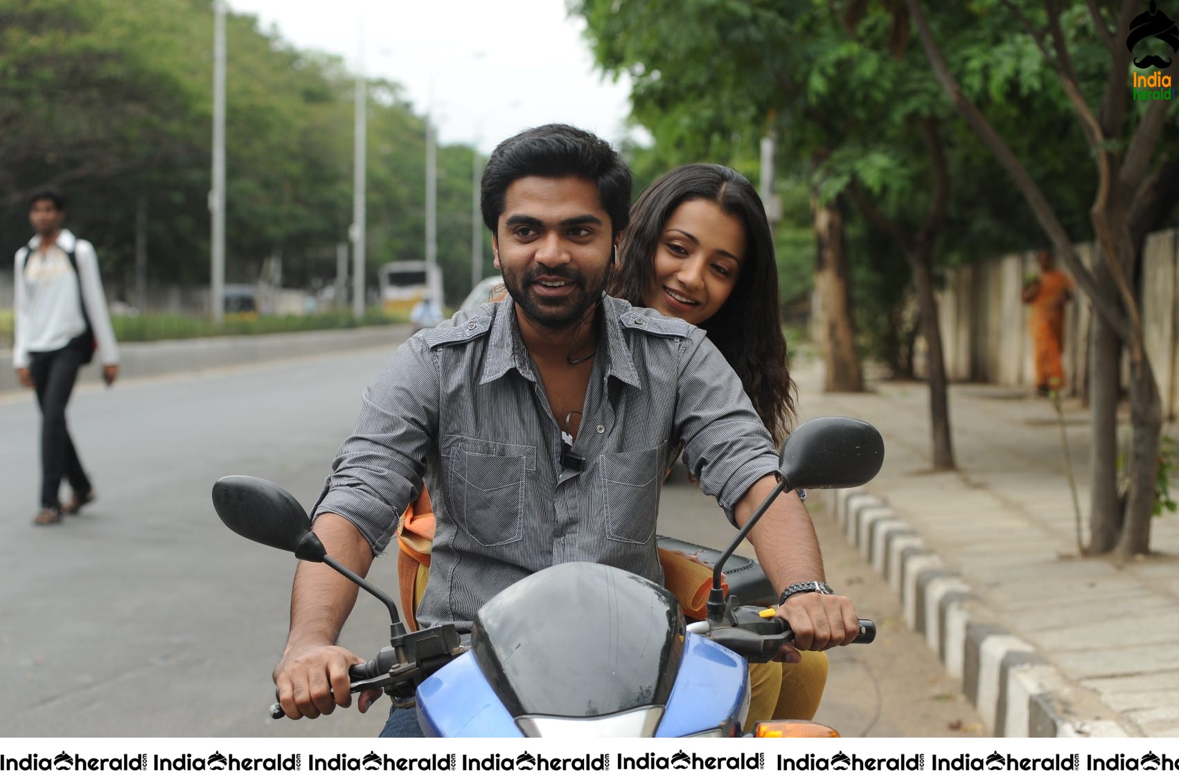 Trisha and STR photos from Romantic movie VTV Set 2