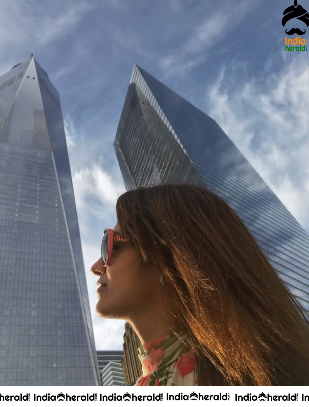 Trisha Cute and Adorable Clicks with her Baby