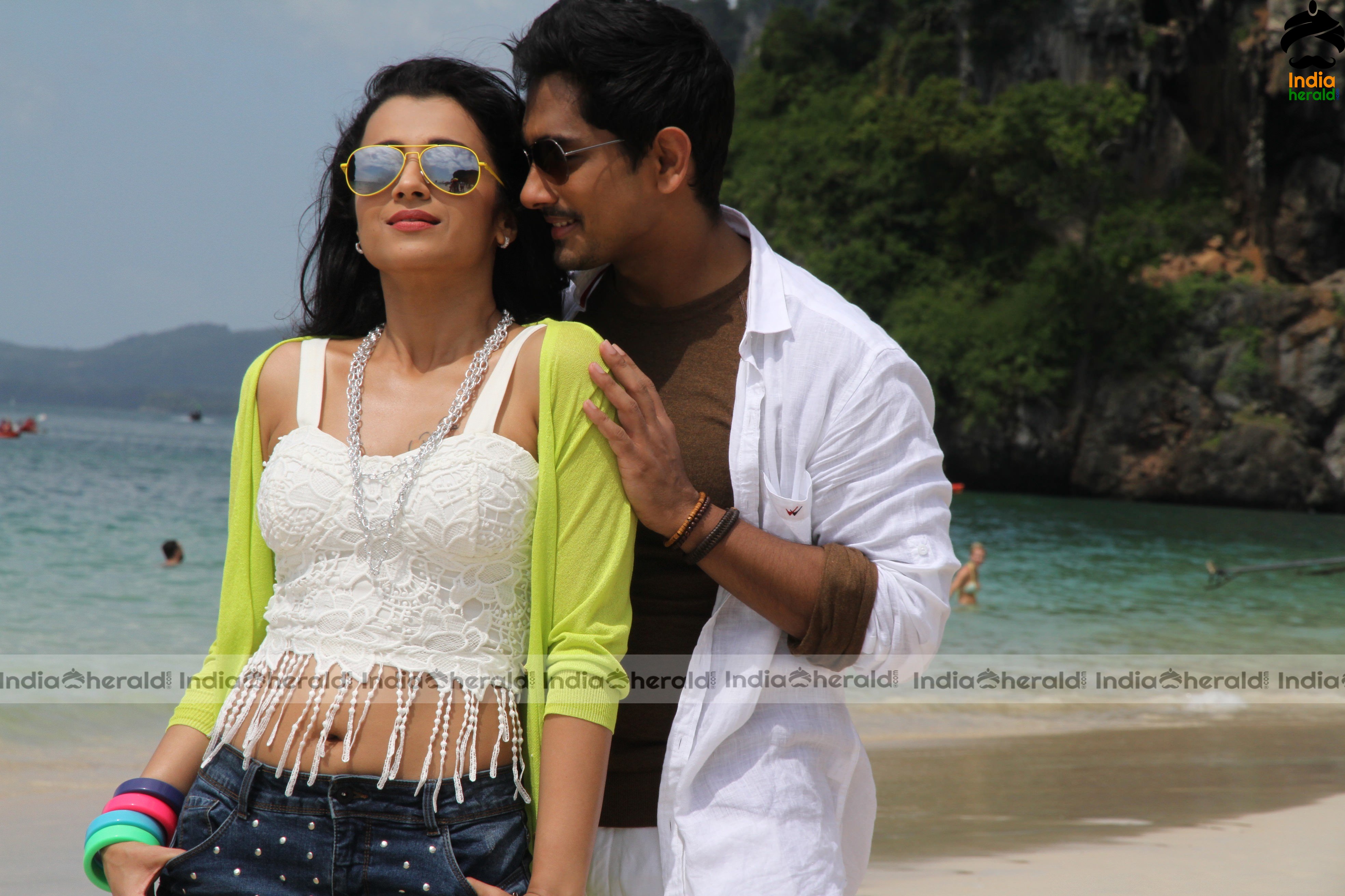 Trisha Hot Hd Pics in Bikini while getting intimate with Sid