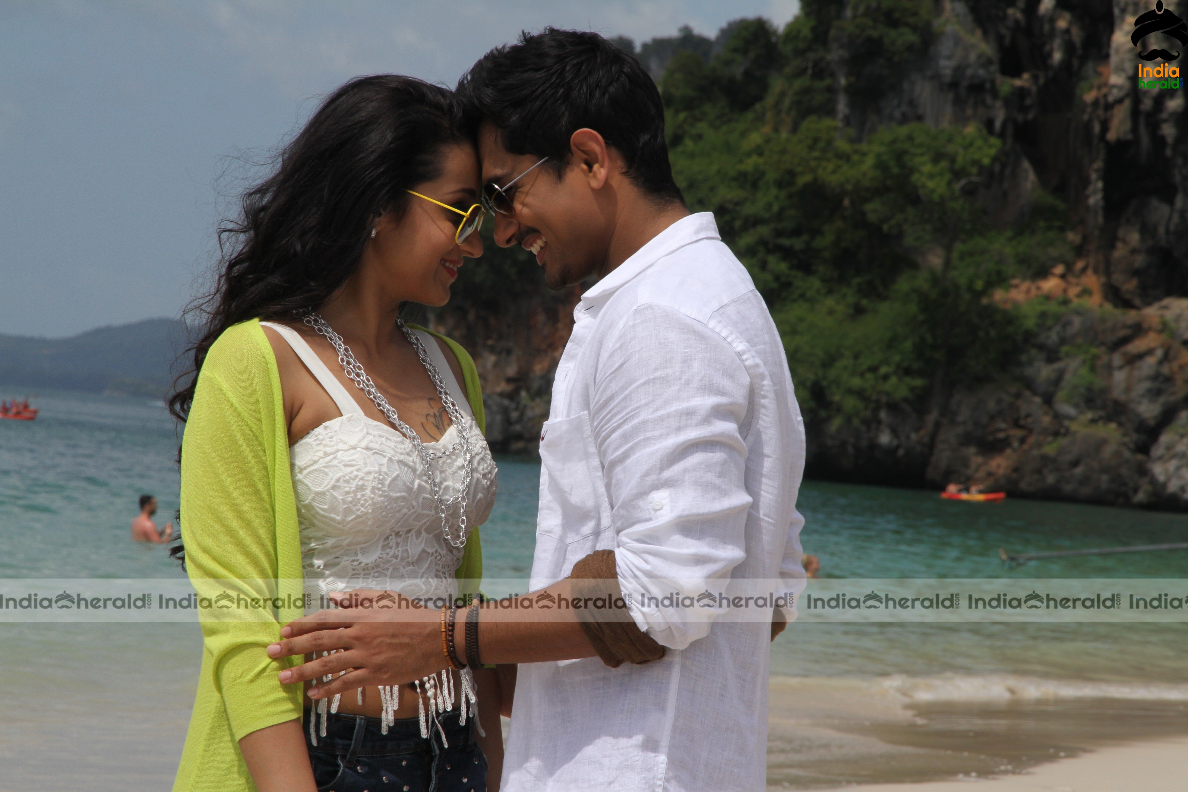 Trisha Hot Hd Pics in Bikini while getting intimate with Sid