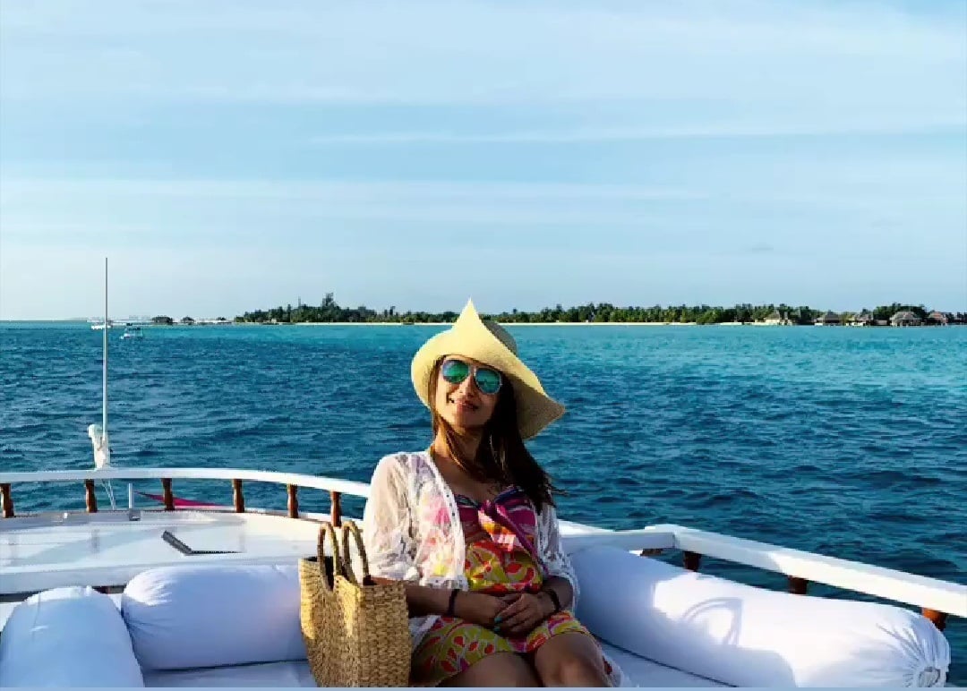 Trisha Hot In Swimsuit And Enjoying Her Vacation In Maldives