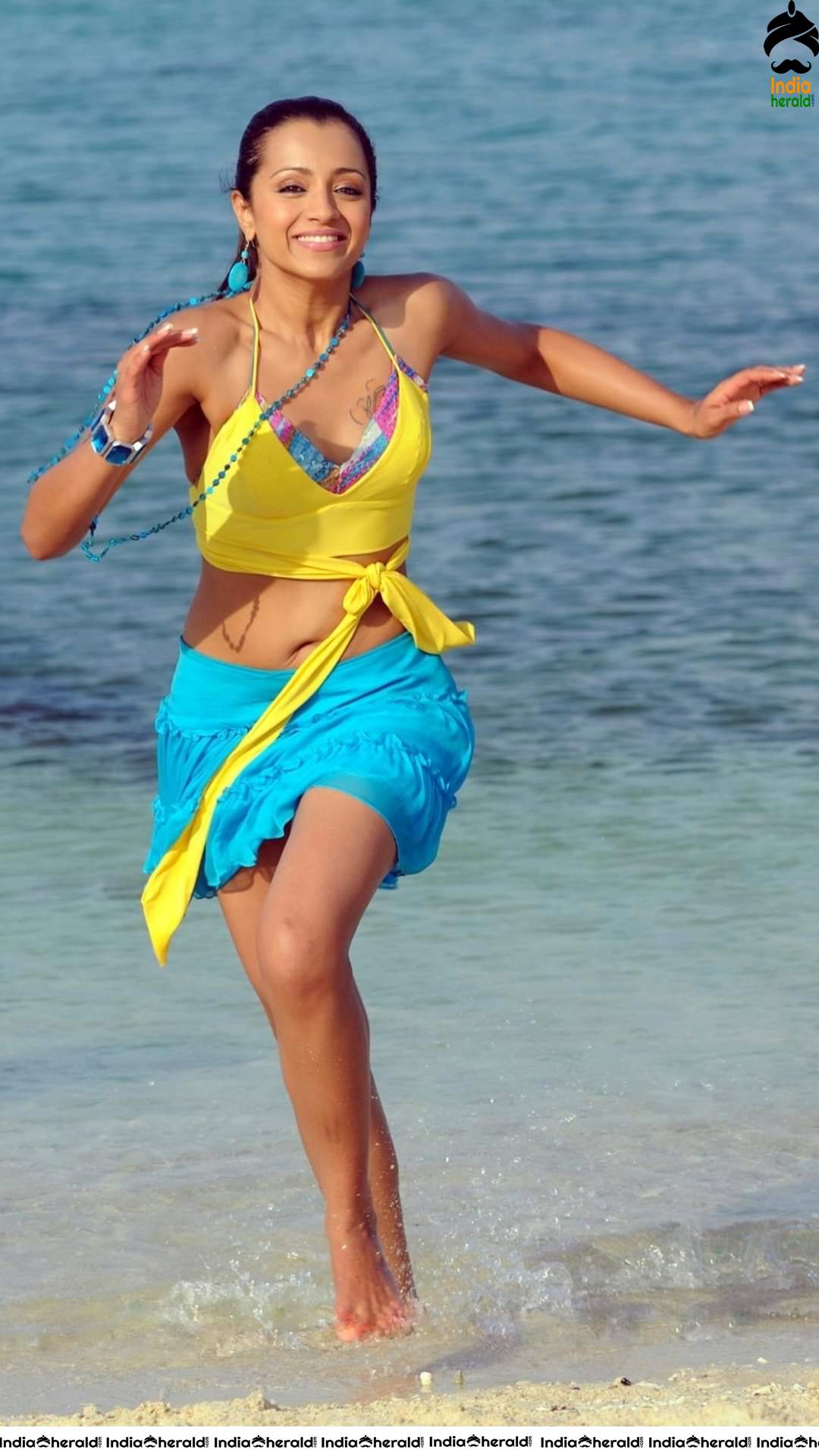 Trisha Hot Photos Collection as a treat for your sore eyes Set 5