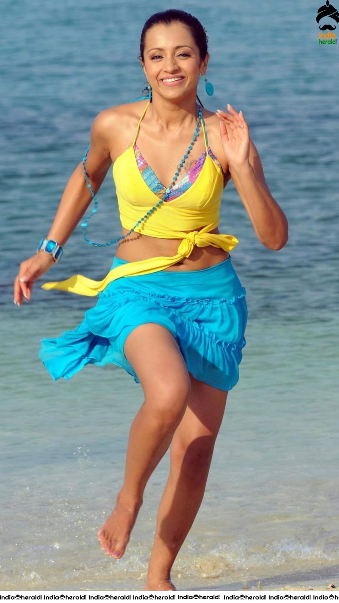 Trisha Hot Photos Collection as a treat for your sore eyes Set 5