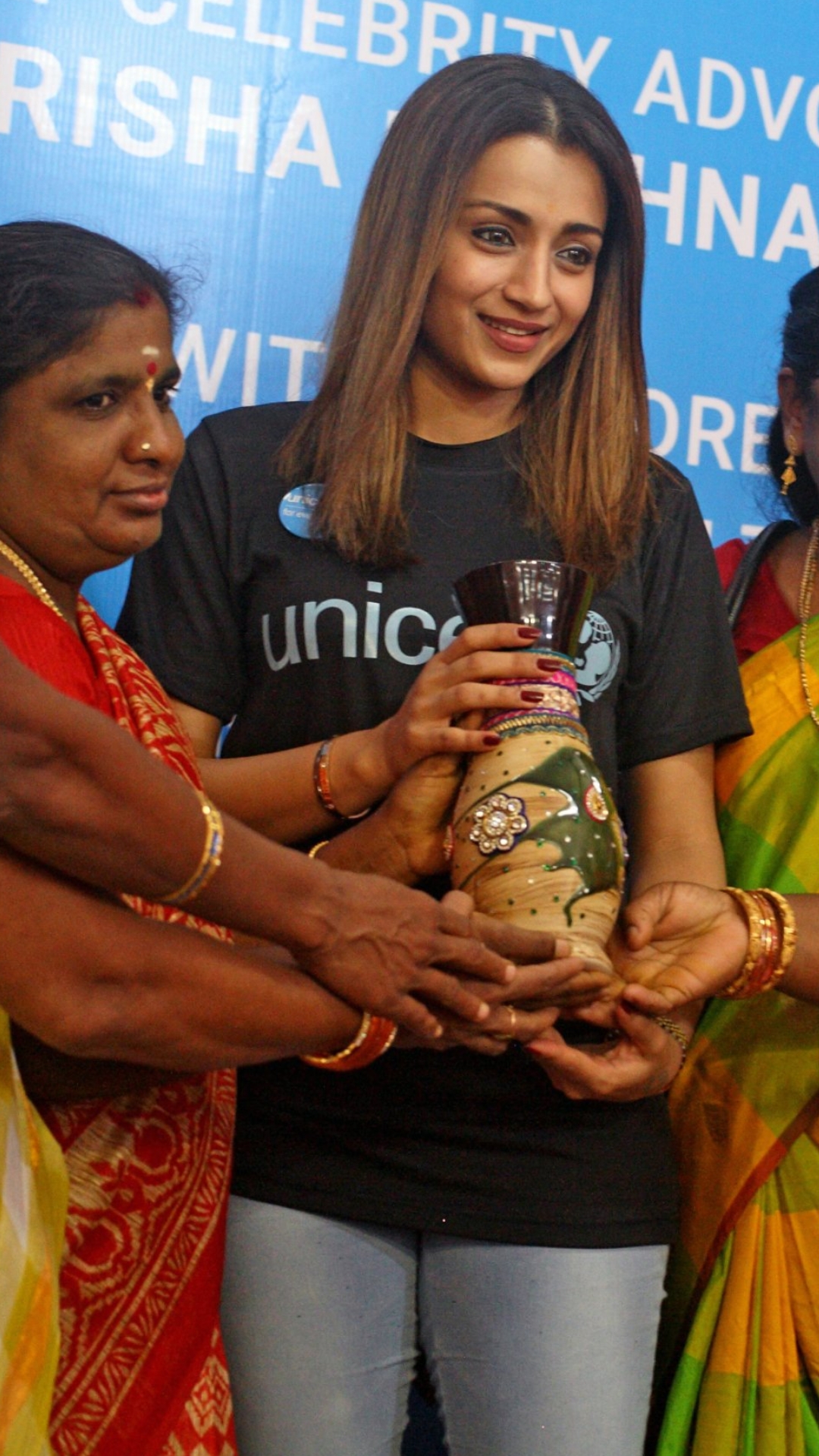 Trisha Looking Dapper At UNICEF Press Meet In Egmore Chennai Set 1