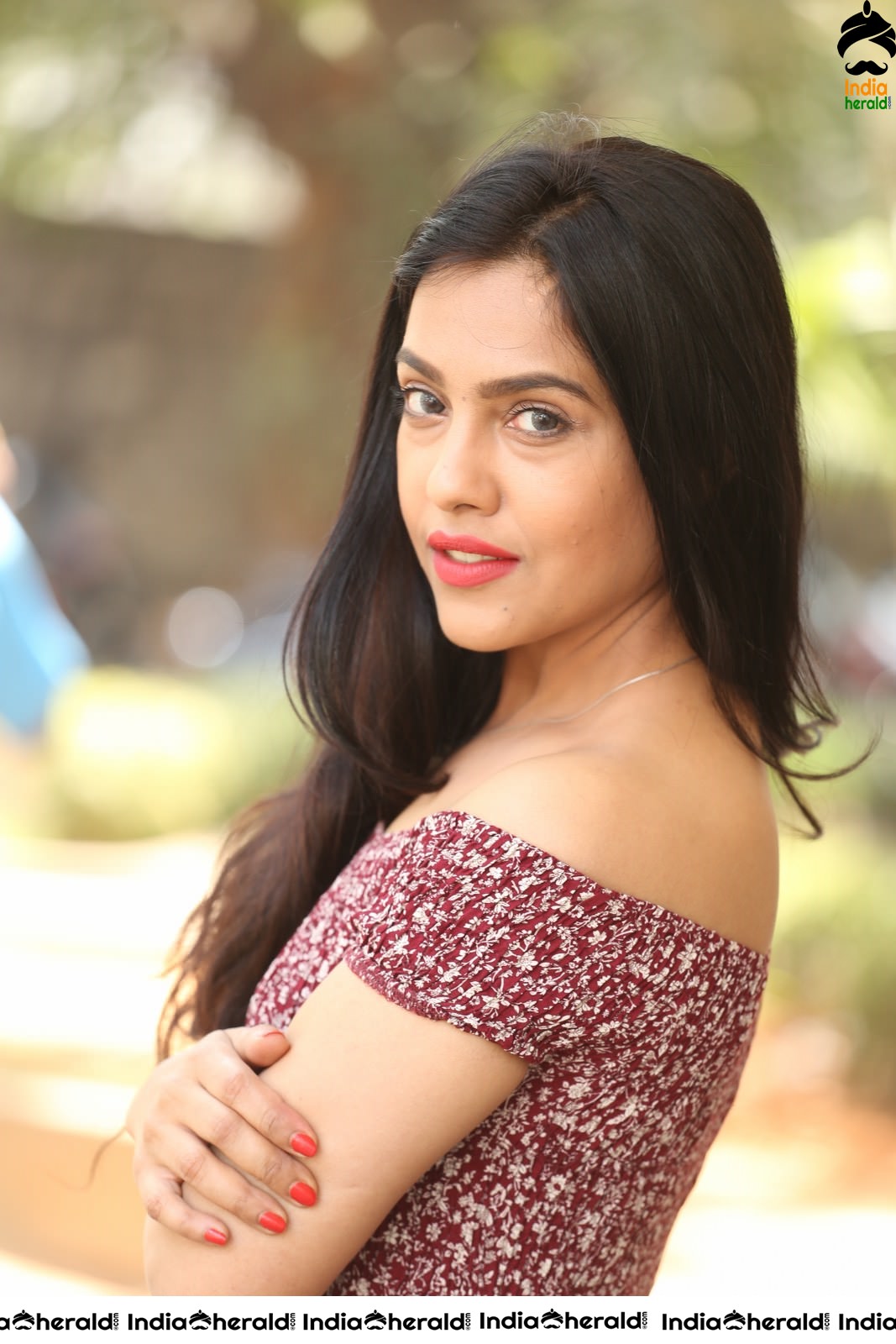 Trishna Mukherjee is too pretty in these press interview Photos