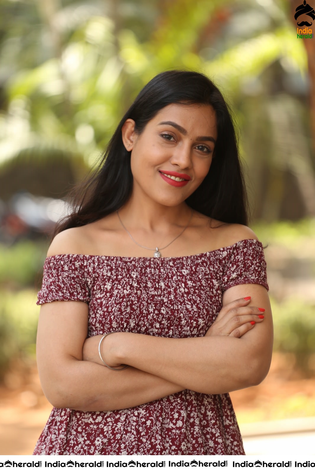 Trishna Mukherjee is too pretty in these press interview Photos