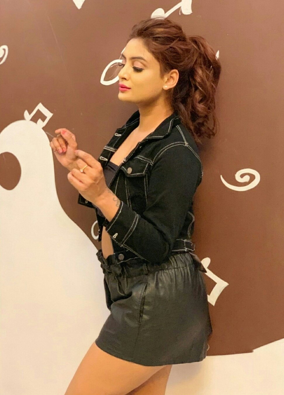 Twinkle Kapoor Cute New Stills