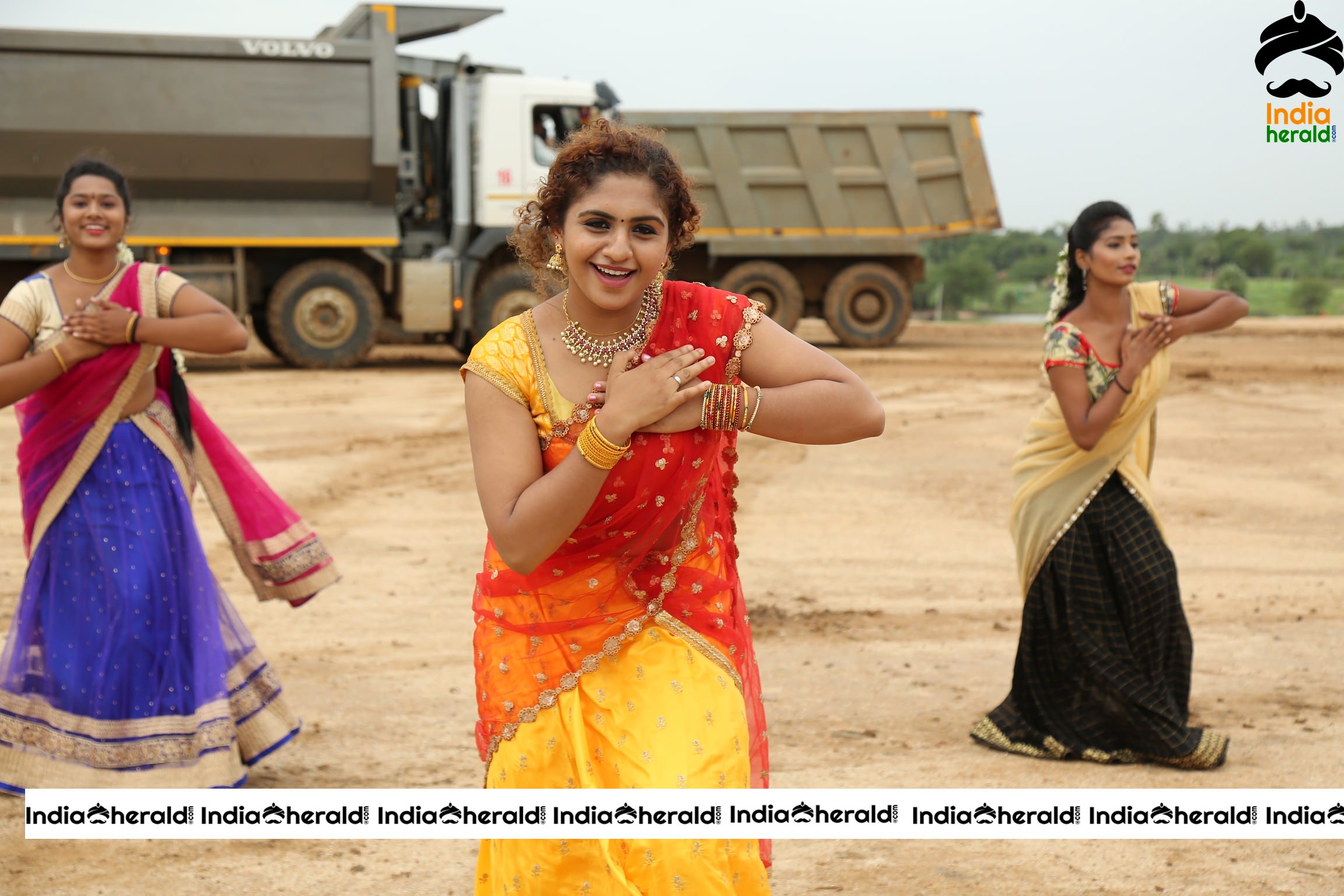 ULLAALA ULLAALA Movie Actress Noorin Stills Set 3