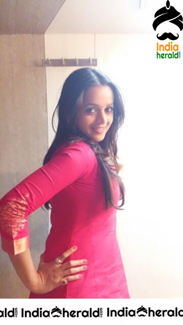 Unseen Photos of Bhavana Menon Set 3