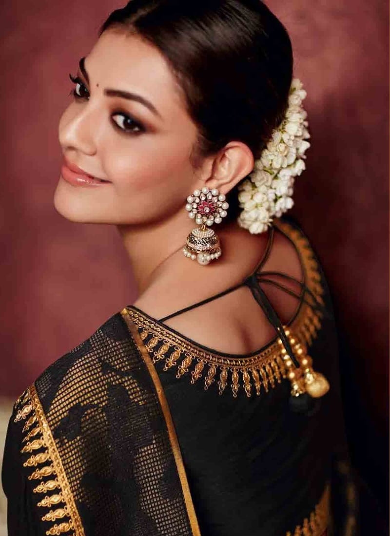 Unseen Rare Photos Of Kajal Aggarwal Posing Sexy For Saree Shopping Website
